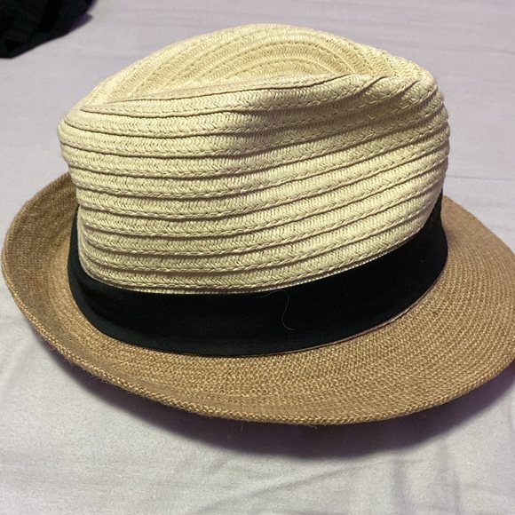Beige Hat - Picture 3 of 4